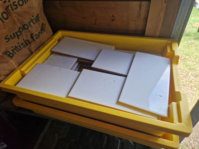 Bathroom white tiles 200×100mm