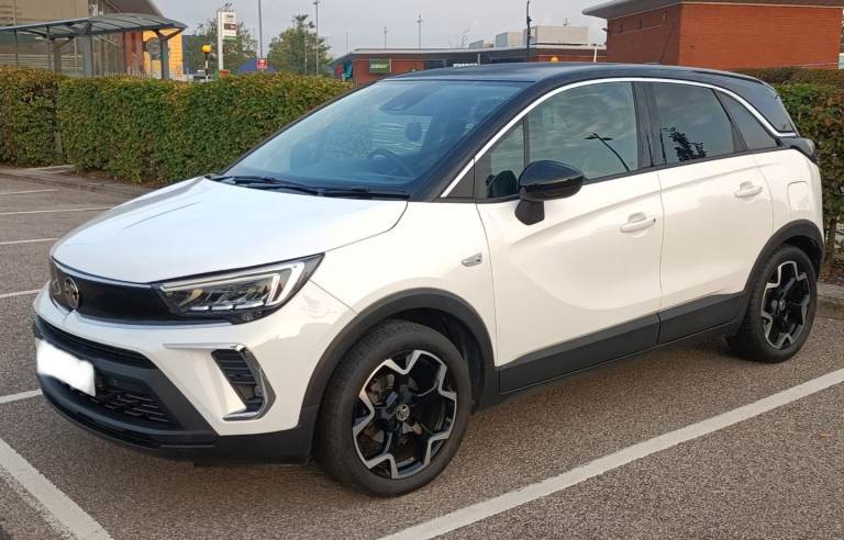 Vauxhall, CROSSLAND, Hatchback, 2021, Manual, 1199 (cc), 5 doors