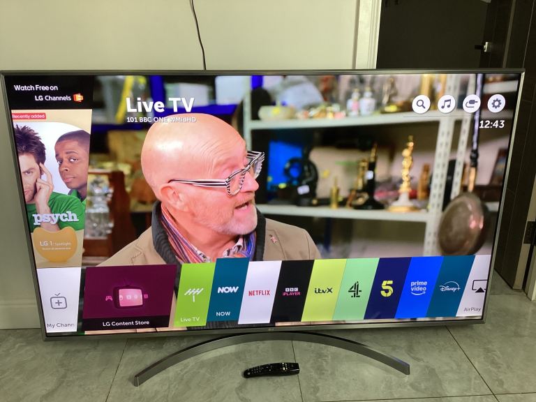 LG  60” 4K UHD Smart TV (60UJ634V ) – WiFi, Freeview, Apps, Remote – £300