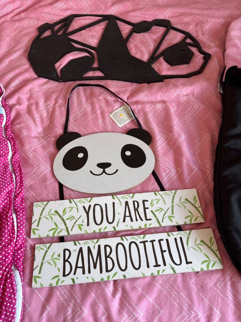 Cosy toes . Sleeping bag MDF walls hanging 