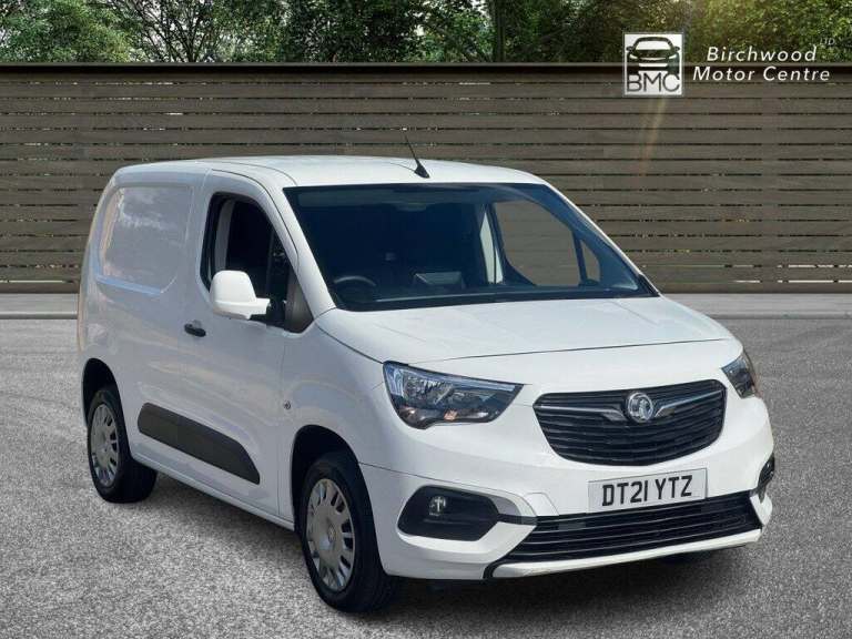 2021 Vauxhall Combo 1.5 Turbo D 2300 Sportive Panel Van 4dr Diesel Manual L1 H1 Euro 6 (100 ps) P...