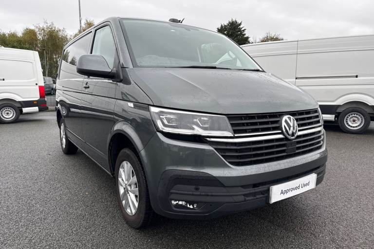 2024 Volkswagen Transporter 2.0 TDI 110 Highline Van Van Manual