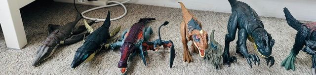 Large (15)Collection of Jurassic World Official Dinosaur Figures and Jurassic Park Car