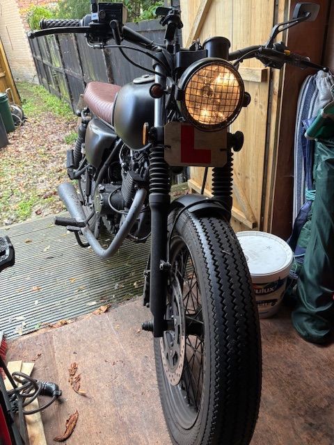 MUTT MONGREL, 2020, 125 (cc) MOTORBIKE