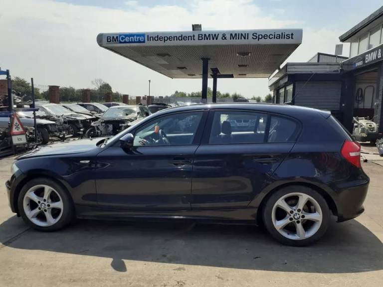 BMW E87 1 SERIES BLACK SAPPHIRE BREAKING WHEEL BOLT INTERIOR LIGHTS BUMPERS