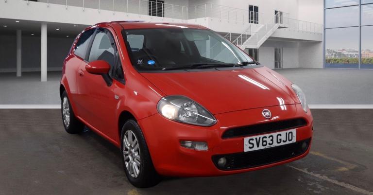 2013 Fiat Punto 1.2 Easy 3dr HATCHBACK Petrol Manual