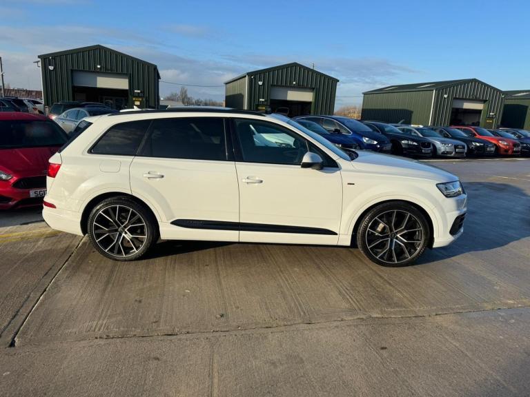 2018 Audi Q7 50 TDI Quattro S Line 5dr Tiptronic ESTATE DIESEL Automatic