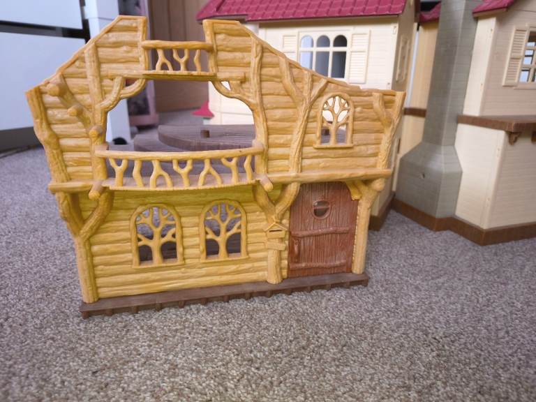 Sylvanian families house + tree house 