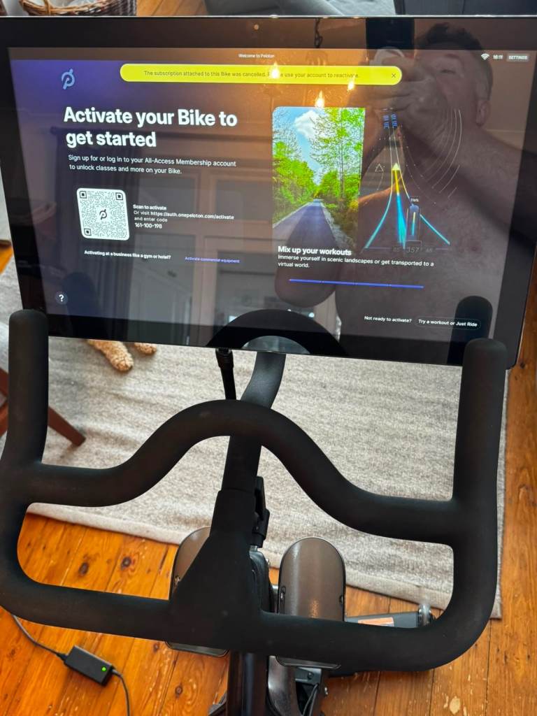 Peloton Bike (nearly new)