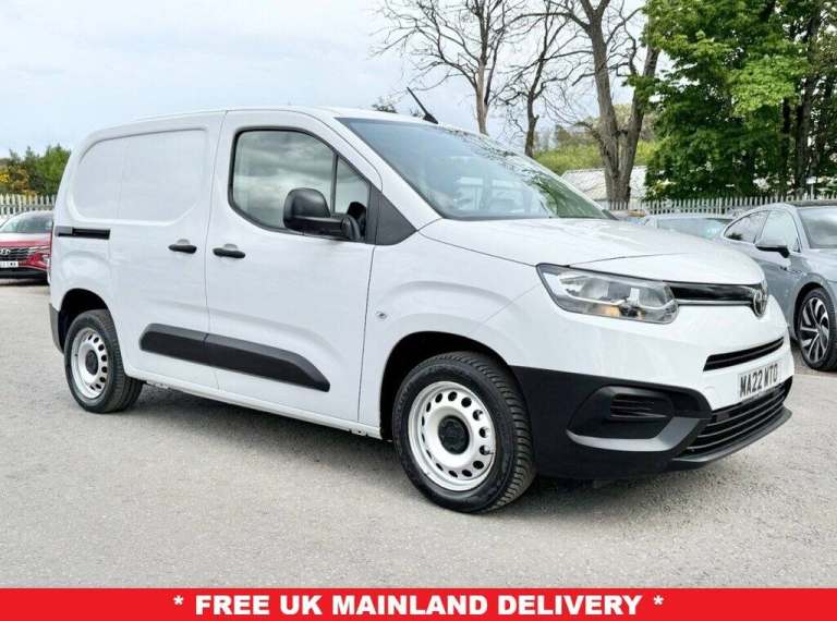 2022 Toyota ProAce 1.5 BlueHDi Active Short Panel Van 5dr Diesel Manual SWB 100 bhp * + VAT * Pan...