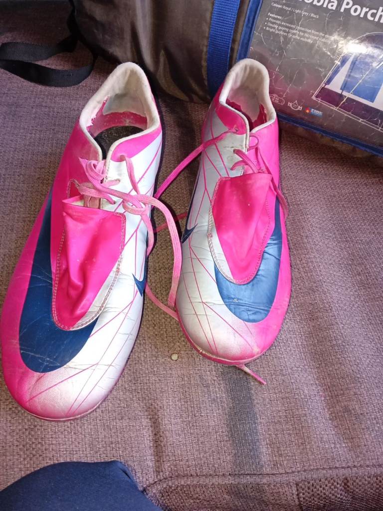 Nike mercurial football boots