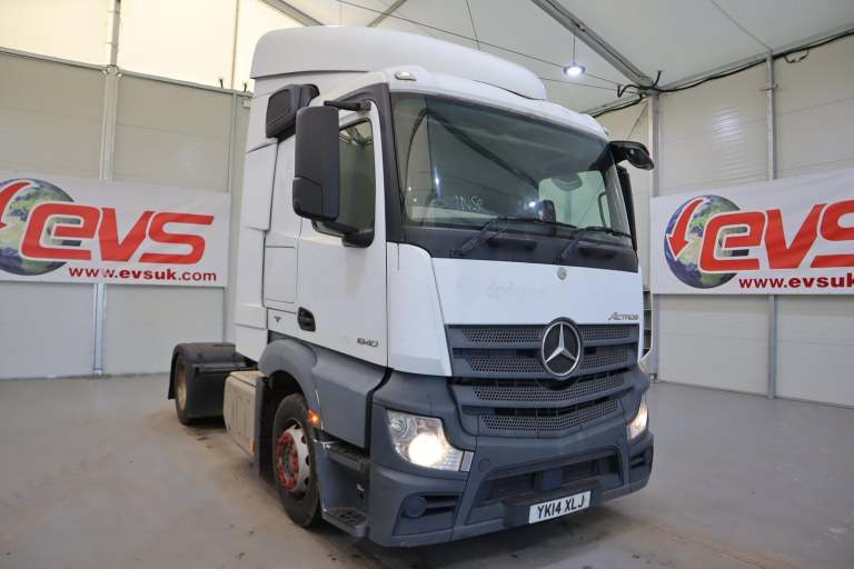 2014 (14 PLATE) Mercedes Benz Actros 1840 4x2 Euro 6 Tractor Units