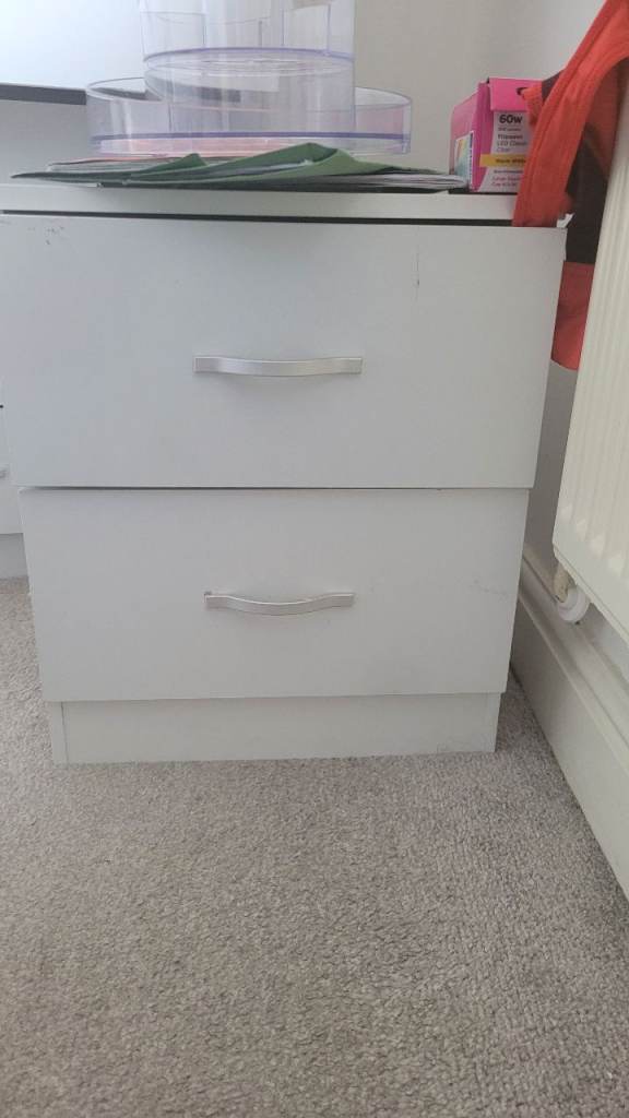 Bedside drawer 