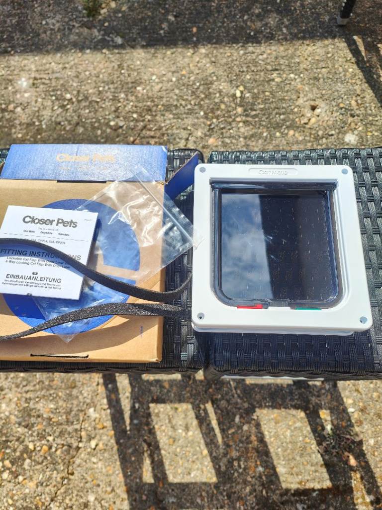 Cat flap new 