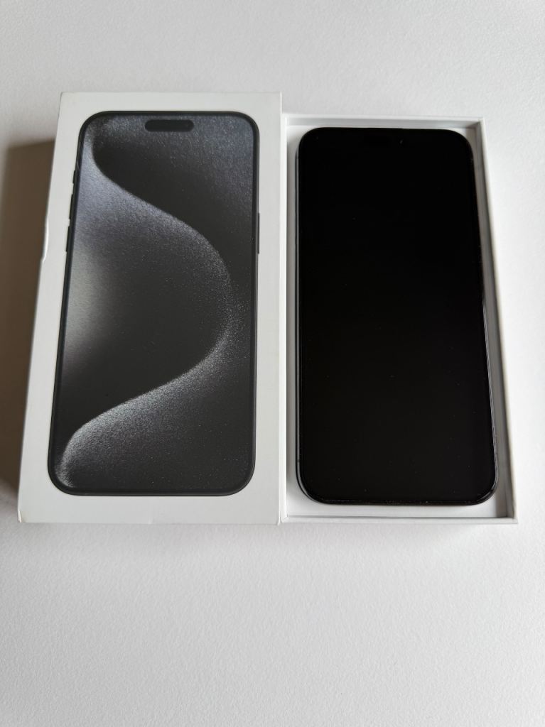 iPhone 15 Pro Max 512GB – Excellent Condition – Boxed with Cable & Extras (Vodafone)