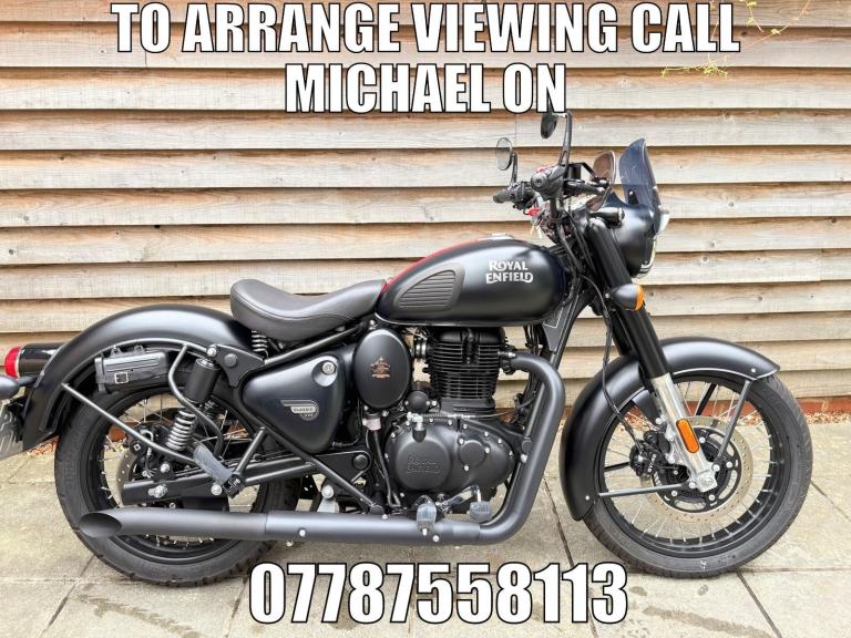 2023 / 23 Royal Enfield CLASSIC 350 £3250 Black 201 miles.