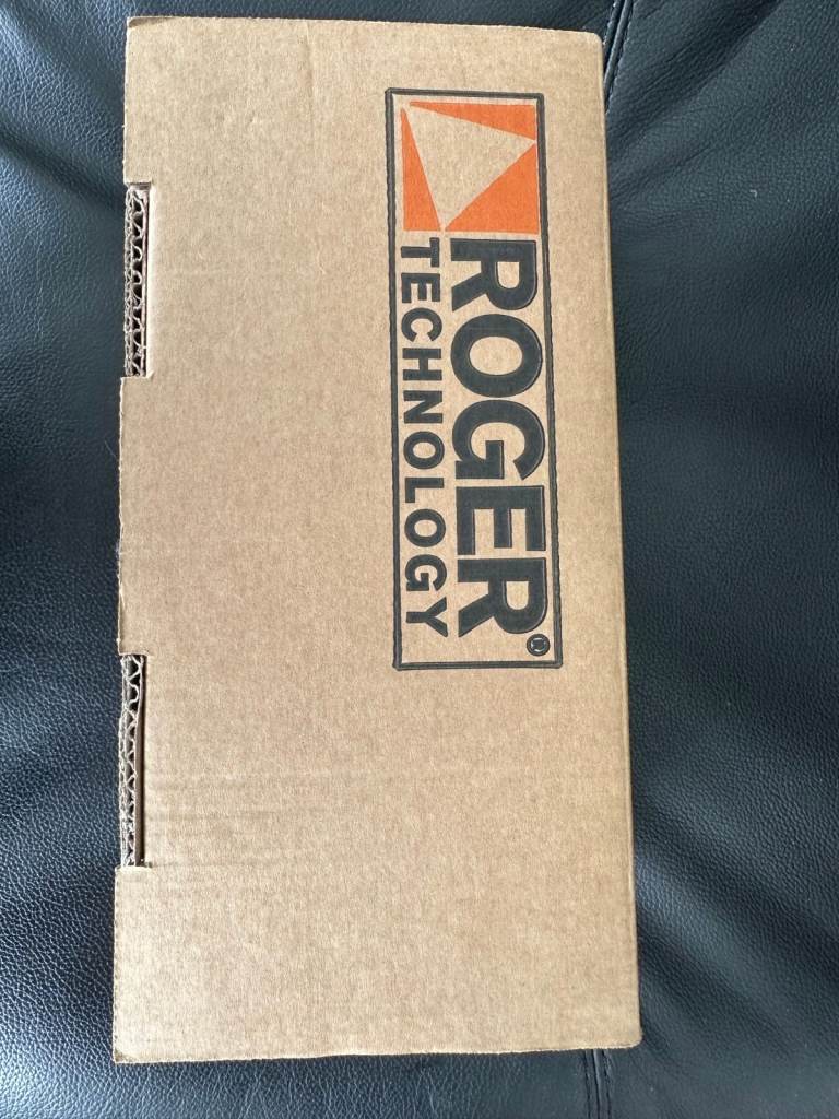 Roger Technology KT237 Short Bracket Set – New, Boxed