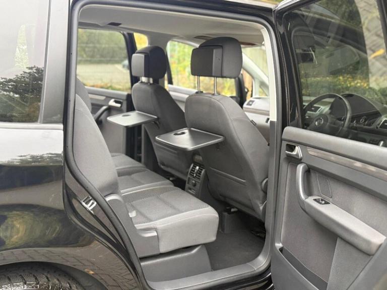 Volkswagen Touran 1.4 TSI SE DSG Euro 5 5dr