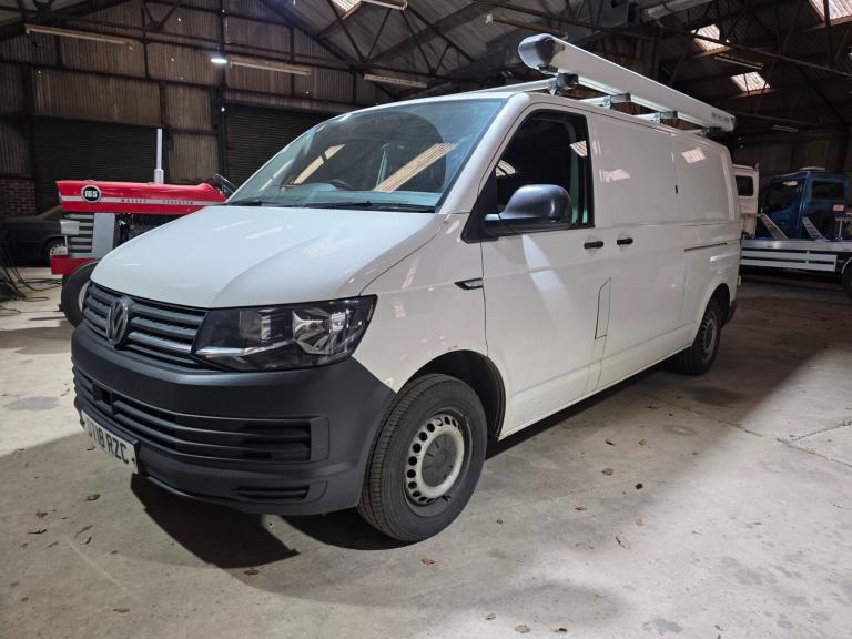2018 Volkswagen Transporter 2.0 TDI BMT 102 Startline Van Euro 6 PANEL VAN Diesel Manual