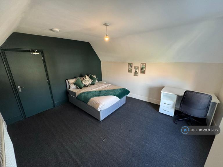 1 bedroom in Cedars Road, Beckenham, BR3 (#2870236)