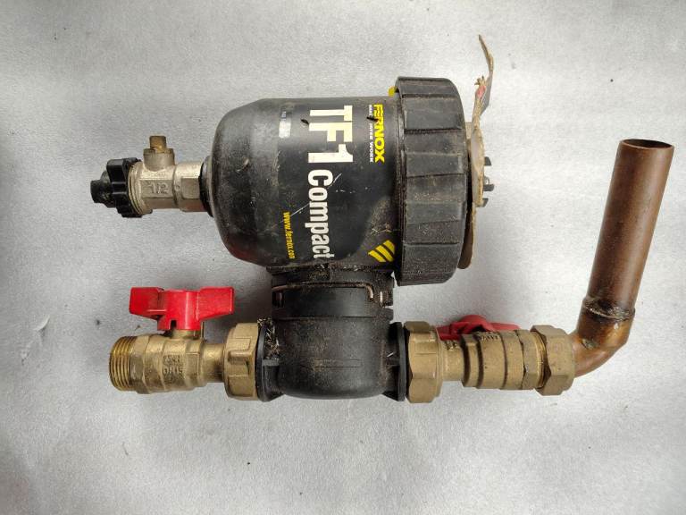 Fernox TF1 Boiler Filter 