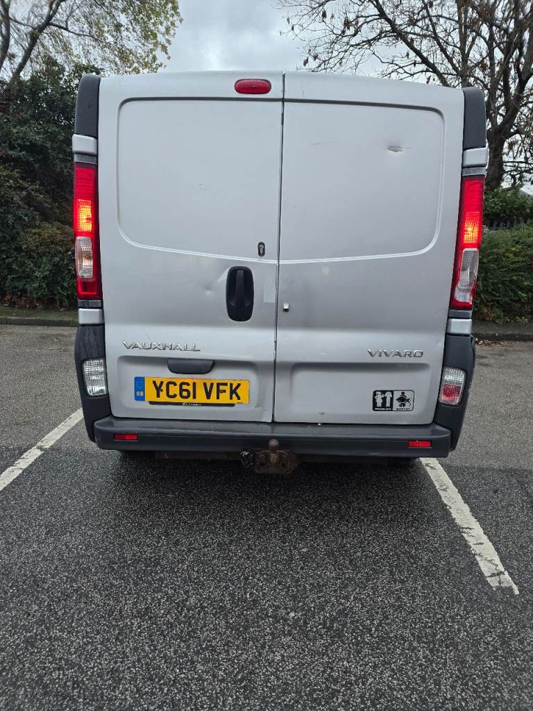 Vauxhall, VIVARO, Panel Van, 2011, Manual, 1995 (cc)