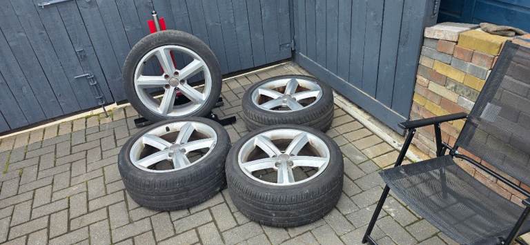 Audi A4 18" alloys 