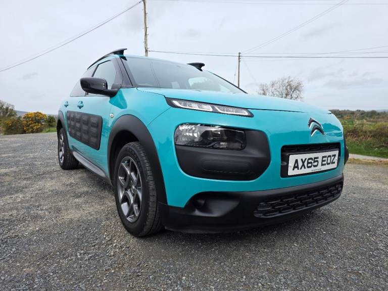 Citroen C4 Cactus 1.6 BlueHDI £20 TAX 12MTH MOT Bluetooth DAB up to 90MPG HDI diesel 2 x keys