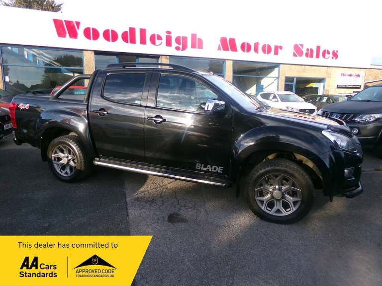 2015 Isuzu D-Max 2.5 TD BLADE DCB Pick Up Diesel Manual