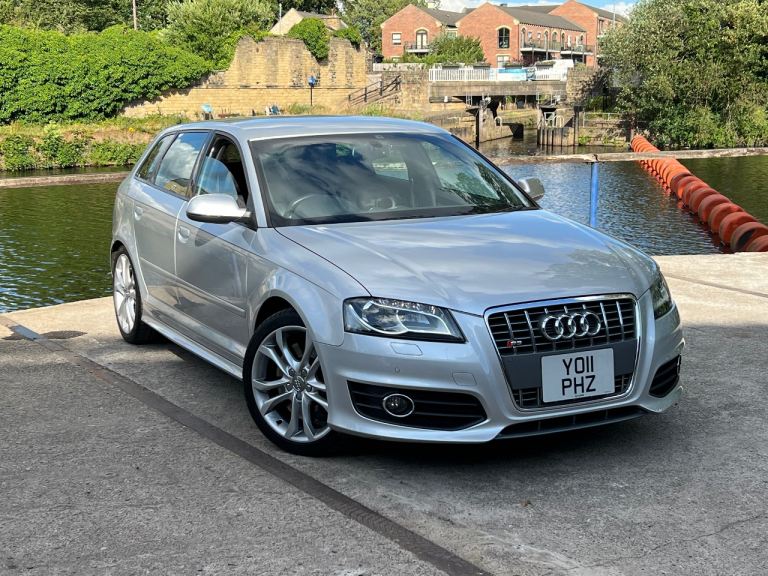 Audi, 2011, 2000 (cc)