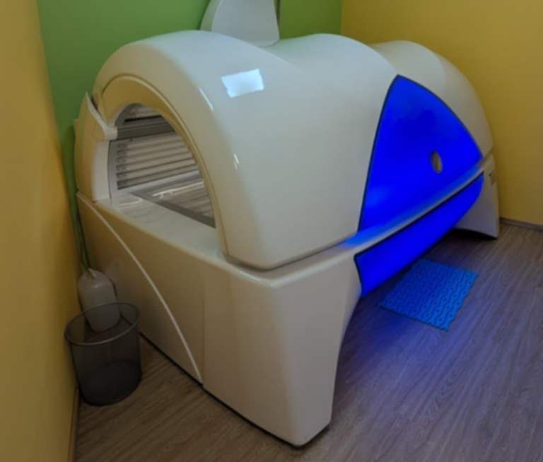 MegaSun 7000 Lie-Down Sunbed
