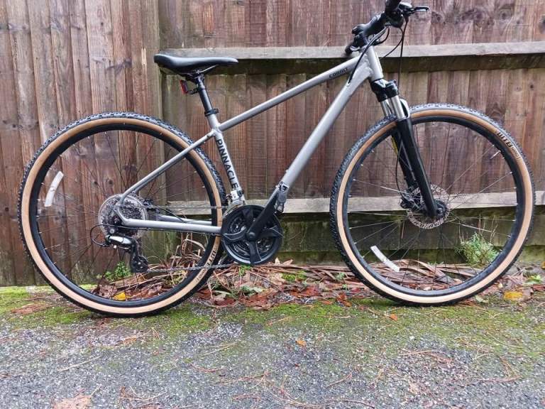 image for Pinnacle Cobalt 2: Lightweight Hybrid Bike