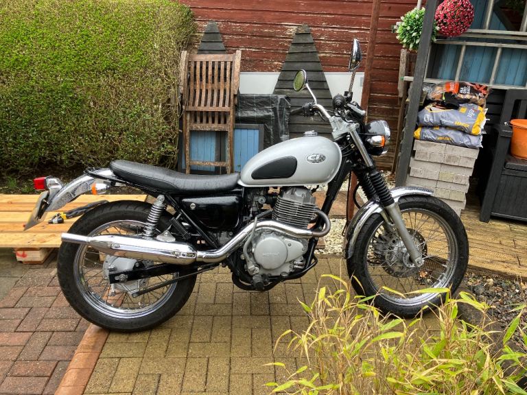 Honda CL 400 Retro Classic Motorcycle