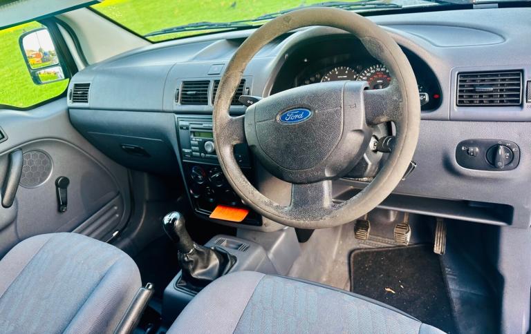 2009 Ford Transit Connect Low Roof Van L TDCi 75ps PANEL VAN Diesel Manual