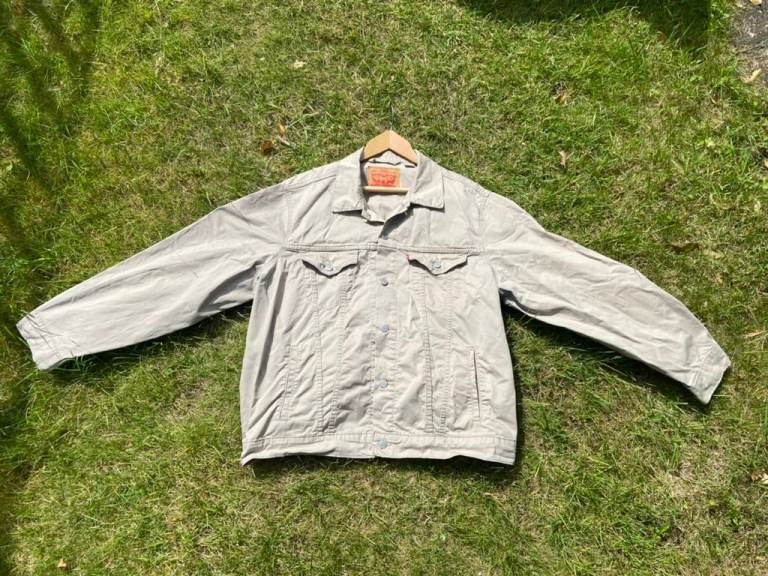 Levi lightweight Trucker Jacket
