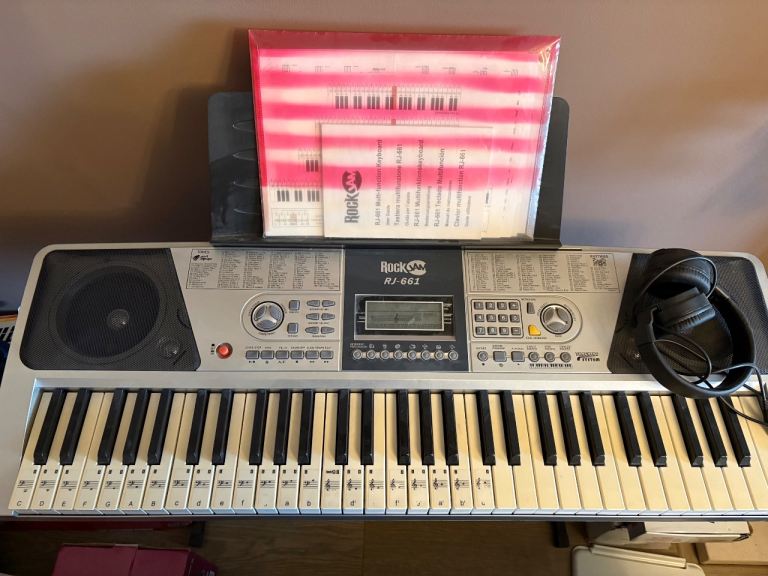 Rock jam RJ661 keyboard with headphones 