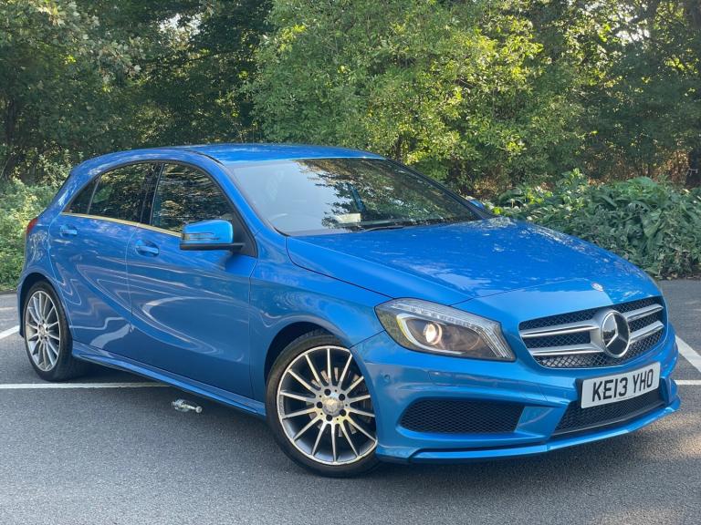 2013 Mercedes-Benz A-Class A180 bluefficiency  Hatchback Petrol Manual