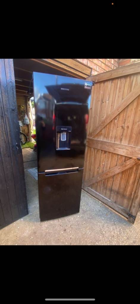 Bush Black Fridge Freezer with Water Dispenser – Good Condition