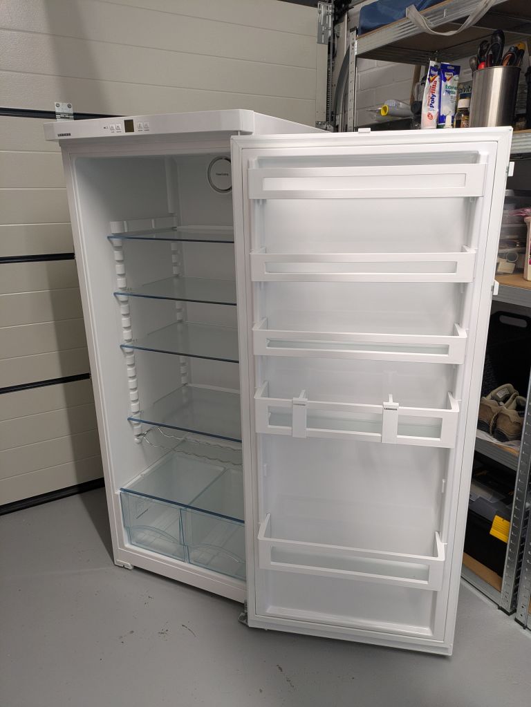 Liebherr Fridge as new - REDUCED