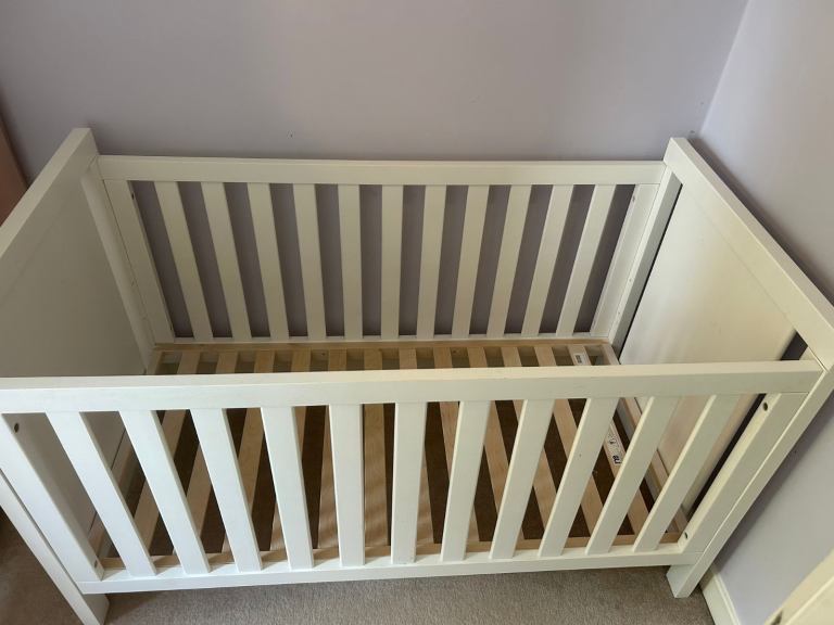 Cot bed 