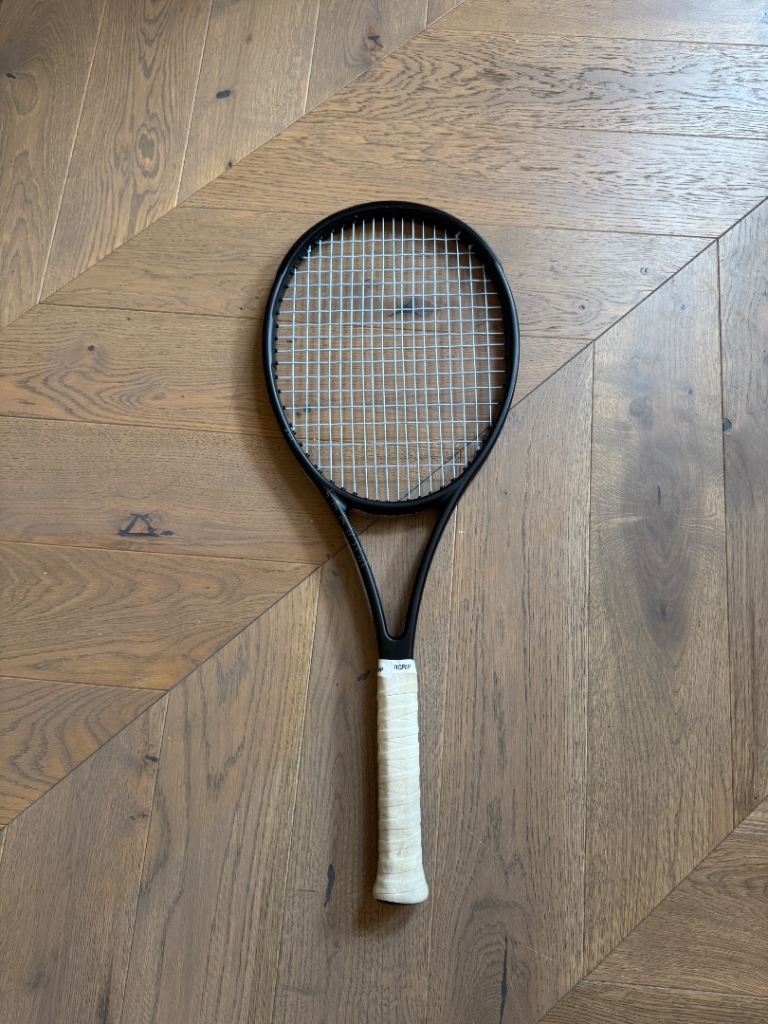 Wilson Pro Staff 97 LS v14 290g