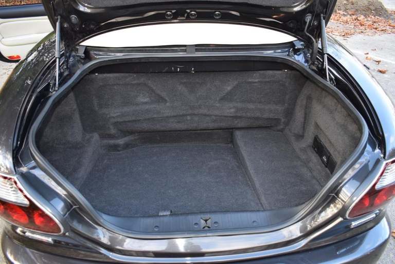 2005 Jaguar XK8 4.2 2dr Auto CONVERTIBLE PETROL Automatic