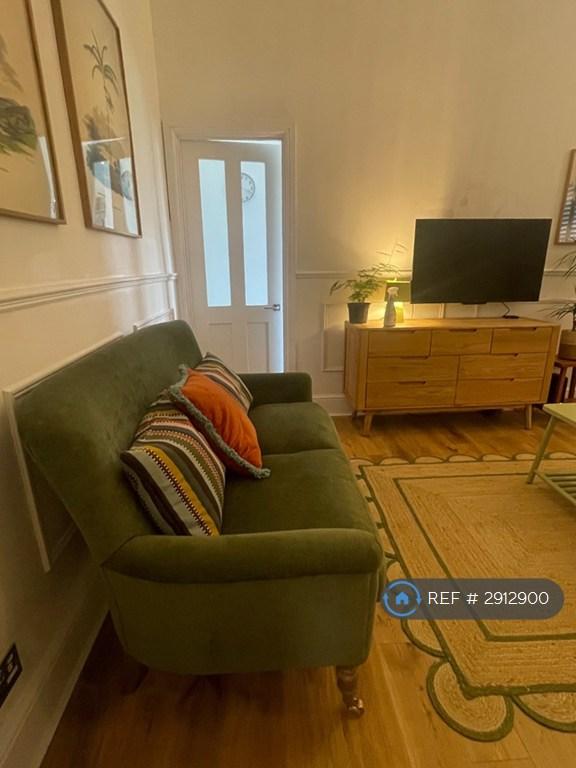 Studio flat in Stanger Road, London, SE25 (#2912900)