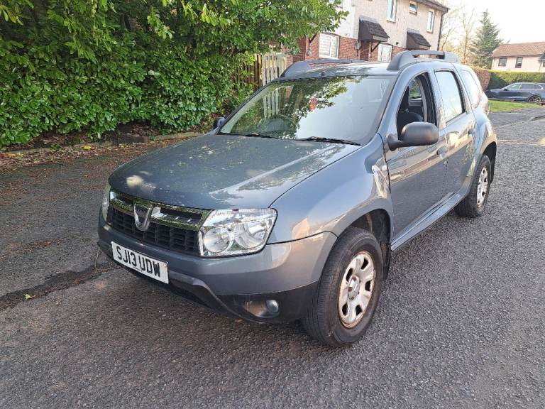 VERY CHEAP RELIABLE LOWER MILEAGE DACIA DUSTER ESTATE CAR WITH A FULL YEARS MOT 