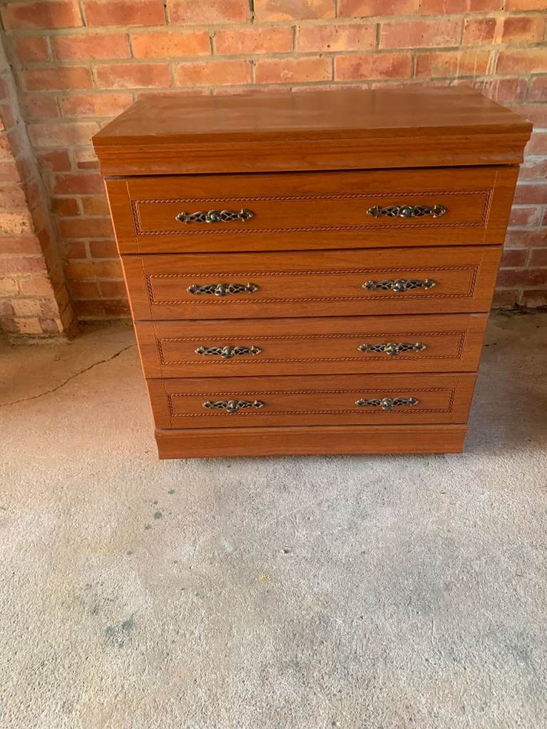 4 Drawer Chester Drawer Unit 