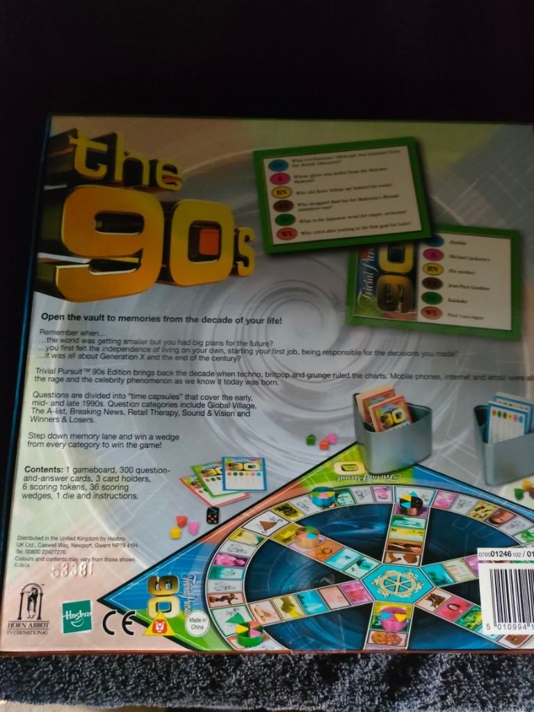 Trivial Pursuit The 90s Board Game The Decade of Your Life Parker Games . In New Condition