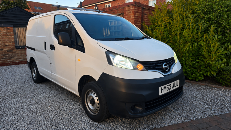 Nissan NV200 SE 1.5 Dci - Car Derived Van *1Yr MOT*Full Service History Cambelt & Waterpump replaced