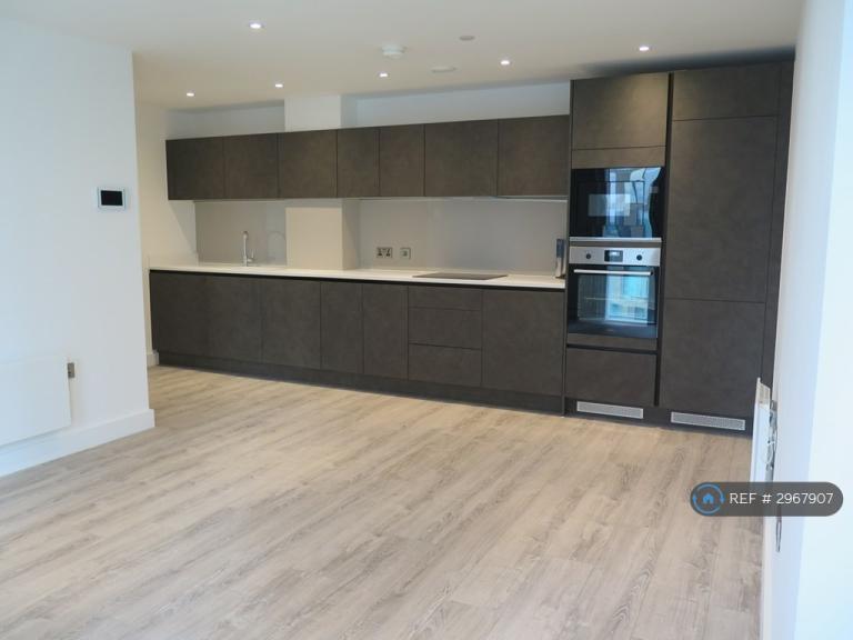 1 bedroom flat in Silvercroft Street, Manchester, M15 (1 bed) (#2967907)