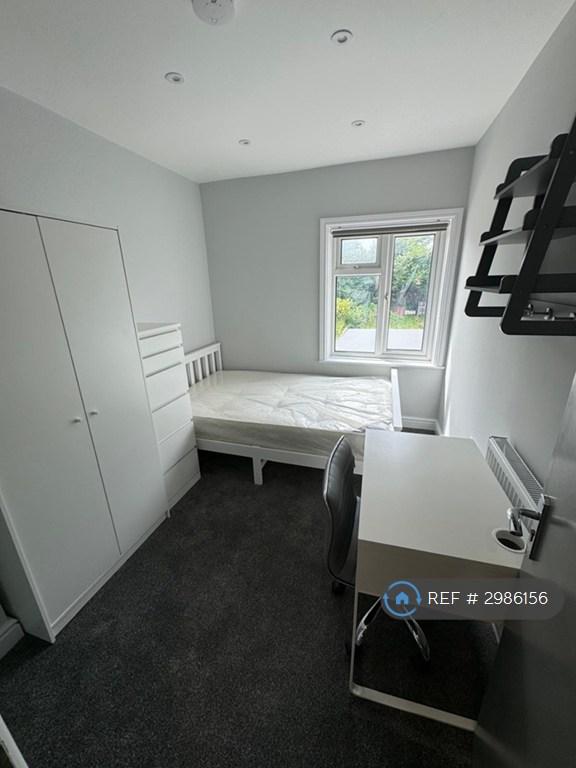 1 bedroom in Harrison Road, Southampton, SO17 (#2986156)