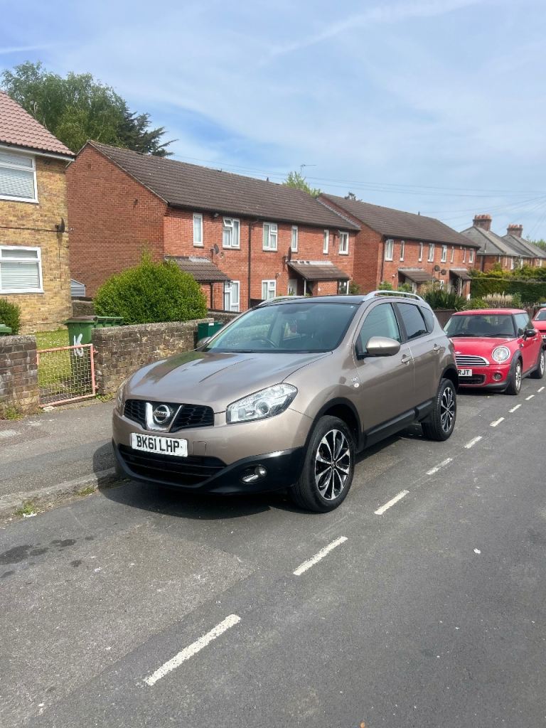 Nissan, QASHQAI, Hatchback, 2011, Manual, 1461 (cc), 5 doors